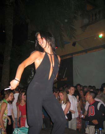 Image 11 of 50  -  30 kB